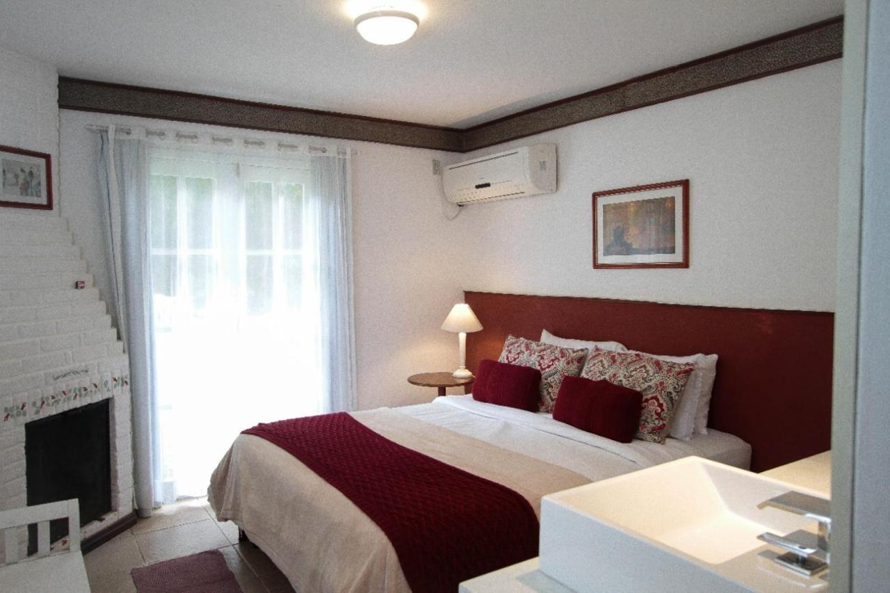 Pequena Suecia Hotell Penedo  Rom bilde